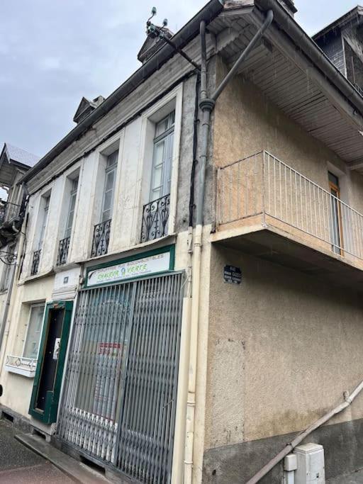 Le Chaleureux Luchonnais Apartment Bagneres-de-Luchon Exterior photo